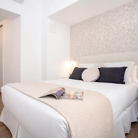 Apartment Genteel Pajaritos 17 Seville